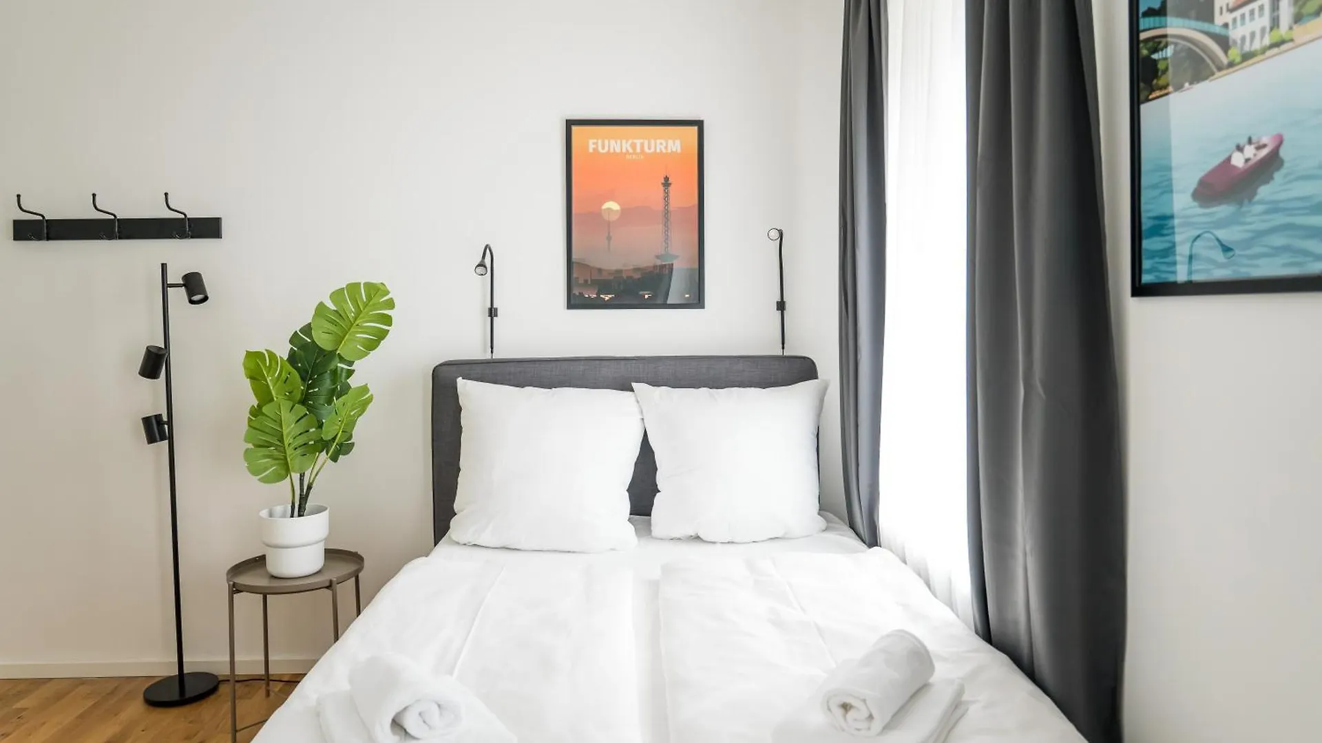 Homaris Apartments Schlueterstrasse 베를린
