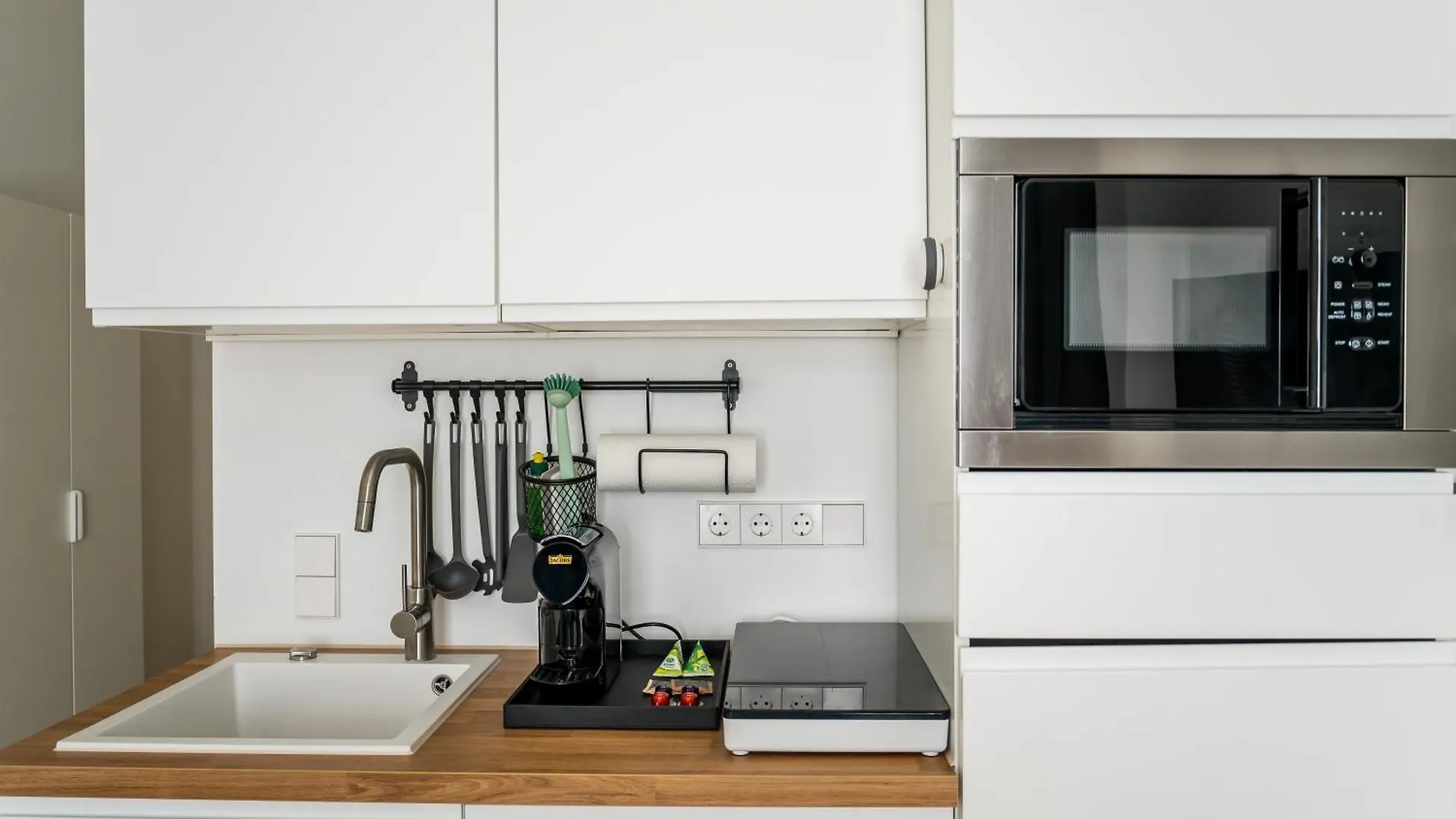 Homaris Apartments Schlueterstrasse 베를린